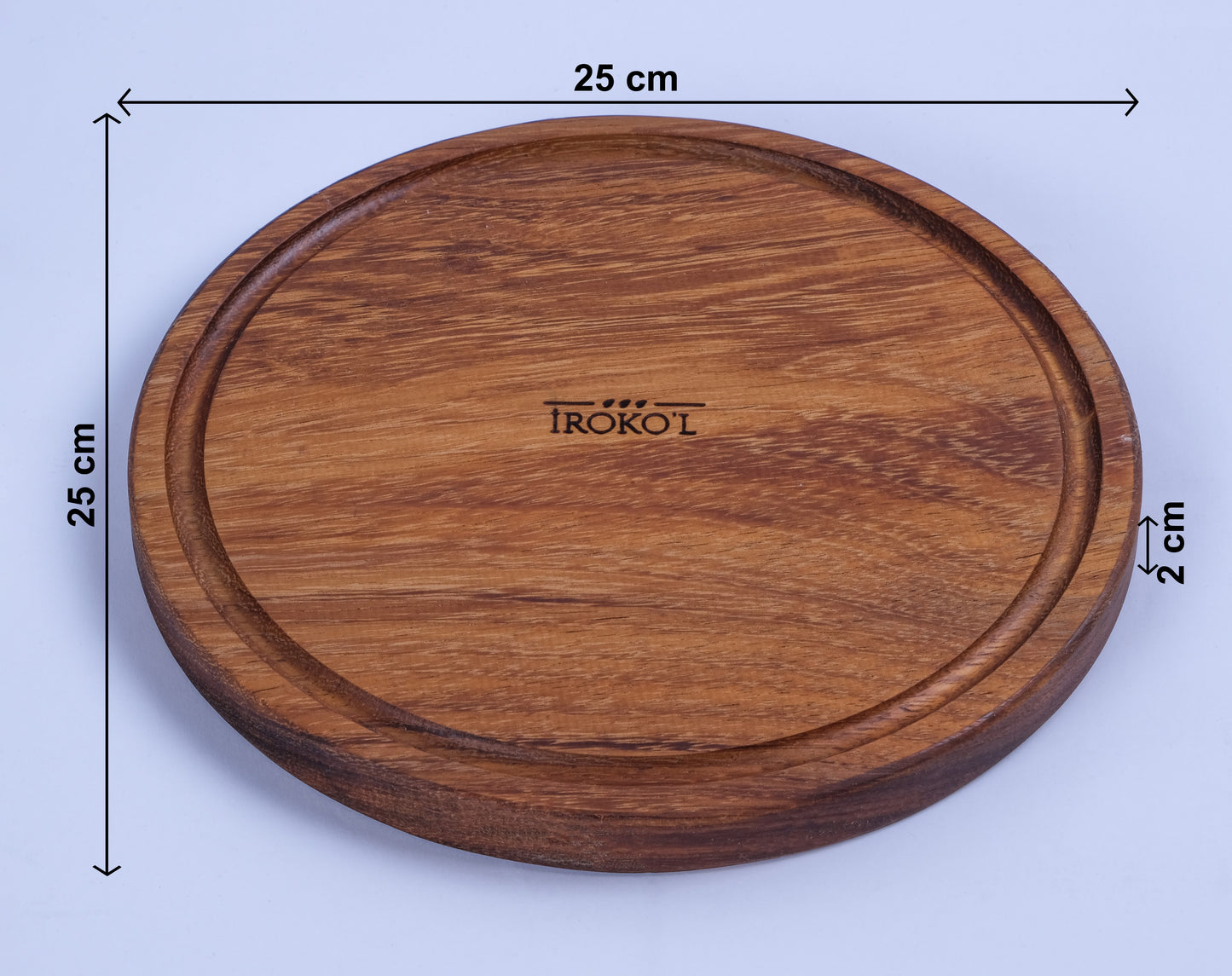 İROKO’L Yuvarlak İroko Ağacı Ahşap Sunum & Kesme Tahtası – 25x25 cm | Oluklu, Gıdaya Uygun