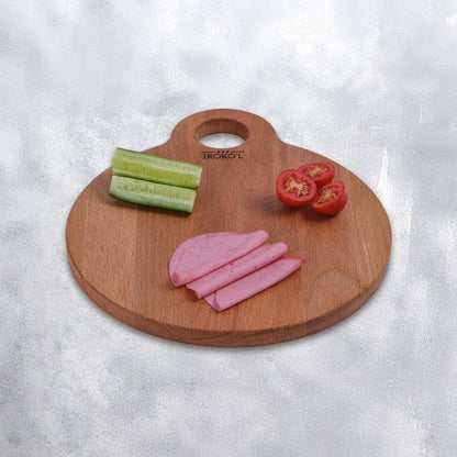 İROKO'L Ahşap Yuvarlak Kesme ve Sunum Tahtası Delikli – 28x23 cm, Doğal Kayın Ağacı